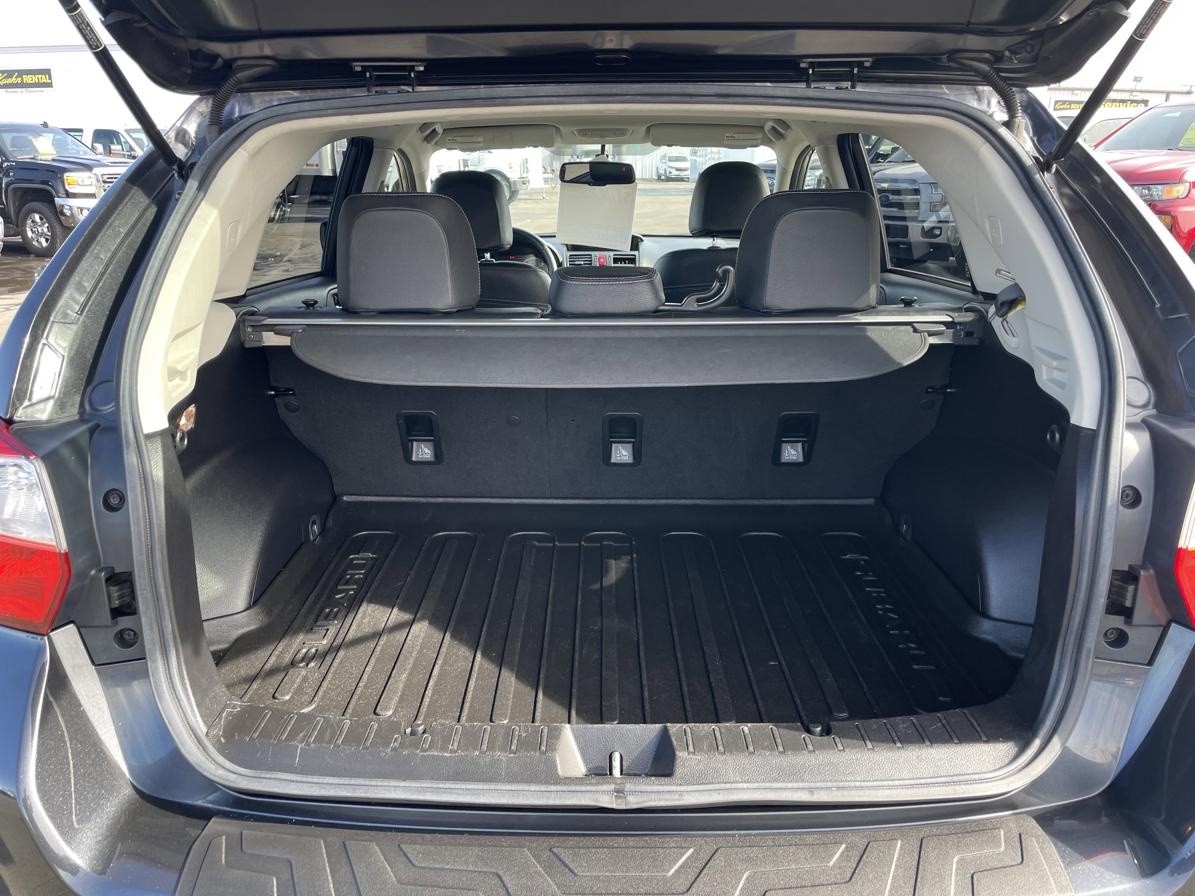 Used 2014 Subaru Crosstrek 2.0i Limited image 9