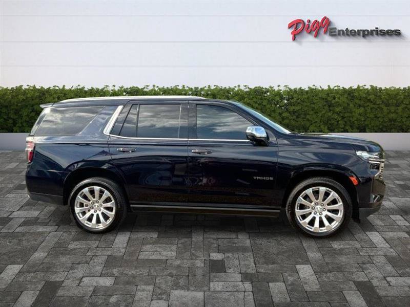 Used 2022 Chevrolet Tahoe Premier w/ Premium Package 2 RWD image 7