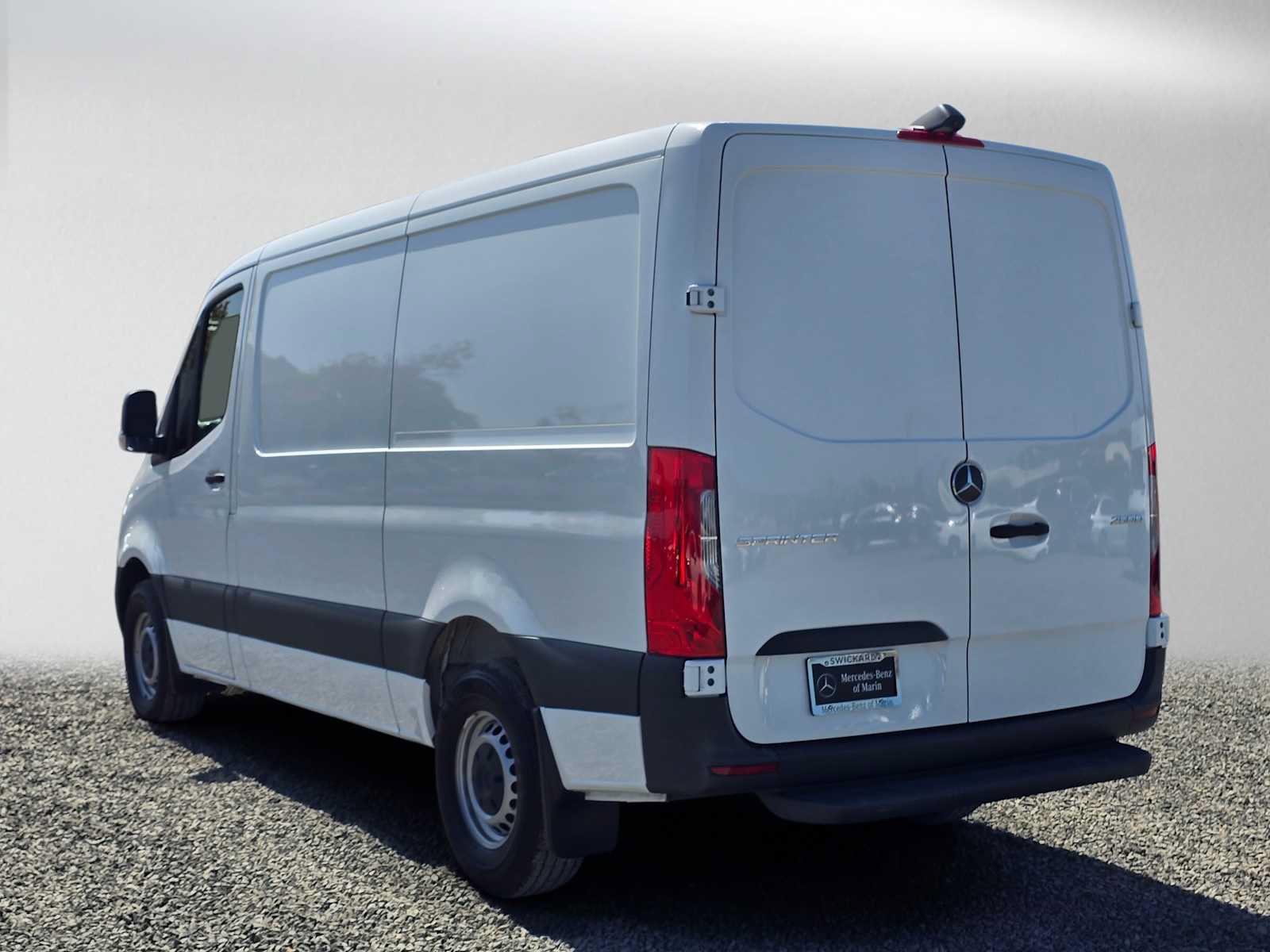 Used 2025 Mercedes-Benz Sprinter 2500 image 5