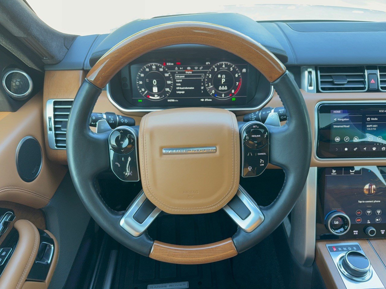 Used 2021 Land Rover Range Rover Autobiography AWD/4WD image 10