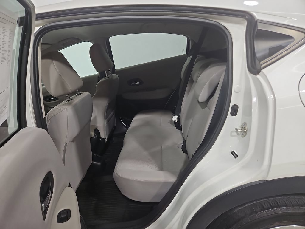 Used 2017 Honda HR-V LX image 23