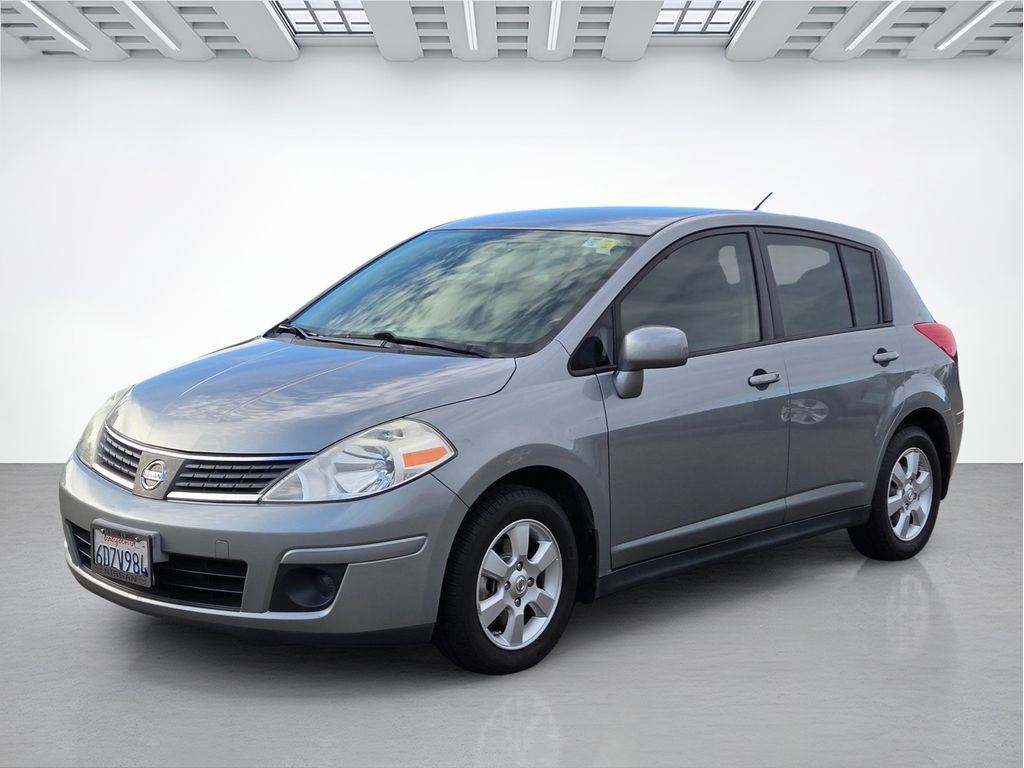 Used 2009 Nissan Versa Hatchback w/ Convenience Pkg FWD image 8