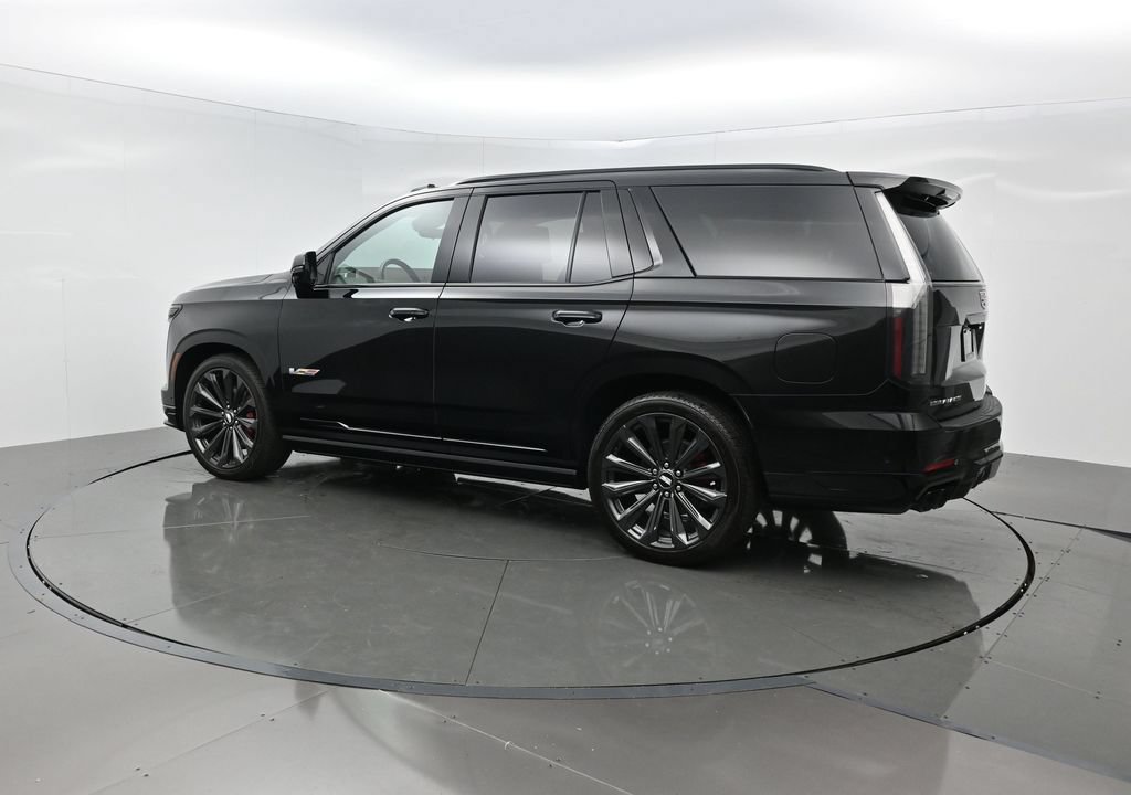 Certified 2026 Cadillac Escalade V w/ LPO, Floor Liner Package AWD/4WD image 3