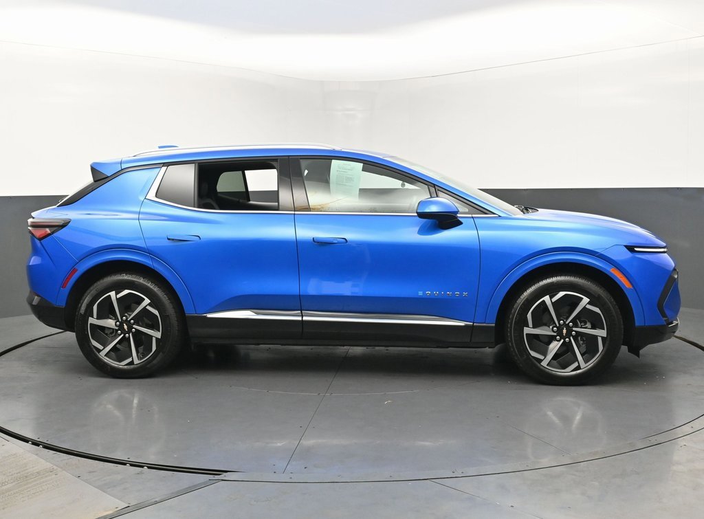 Used 2024 Chevrolet Equinox EV LT image 6