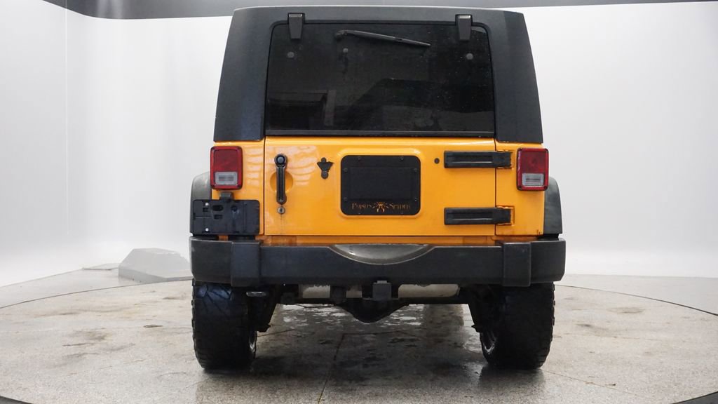 Used 2012 Jeep Wrangler Unlimited Sport image 4