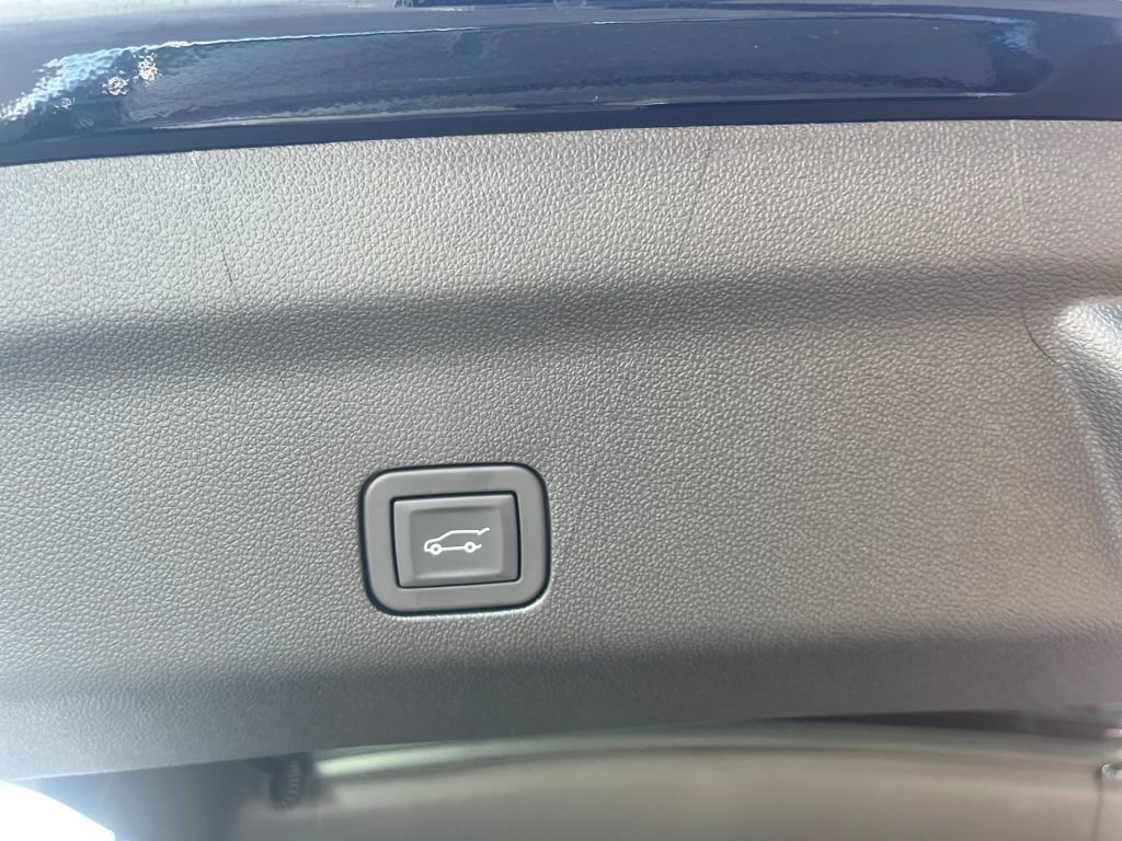 New 2025 Chevrolet Tahoe Premier w/ Sun And Tow Package image 26