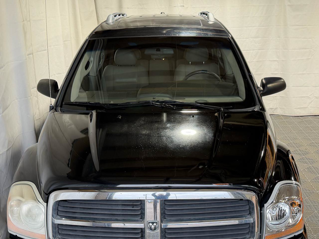 Used 2005 Dodge Durango SLT AWD/4WD image 3