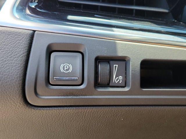 Certified 2023 Cadillac XT6 Premium Luxury FWD image 14