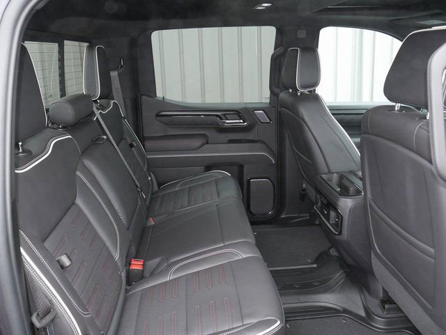 Used 2023 GMC Sierra 1500 AT4X image 27