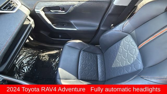 Used 2024 Toyota RAV4 Adventure image 12