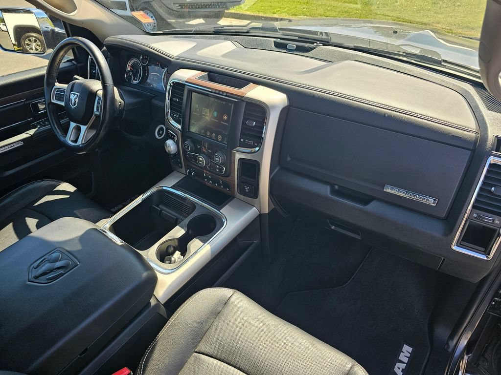 Used 2016 RAM 1500 Laramie AWD/4WD image 11