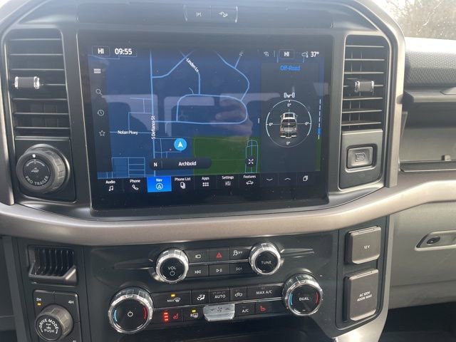 Used 2025 Ford F150 XLT w/ Equipment Group 302A MID image 26