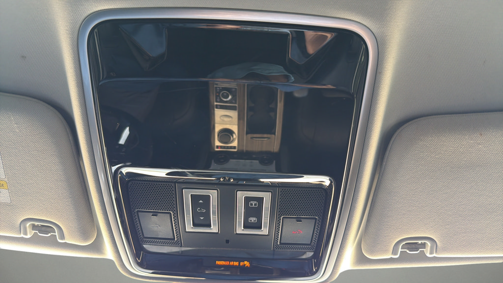 Used 2019 Land Rover Range Rover Supercharged AWD/4WD image 31