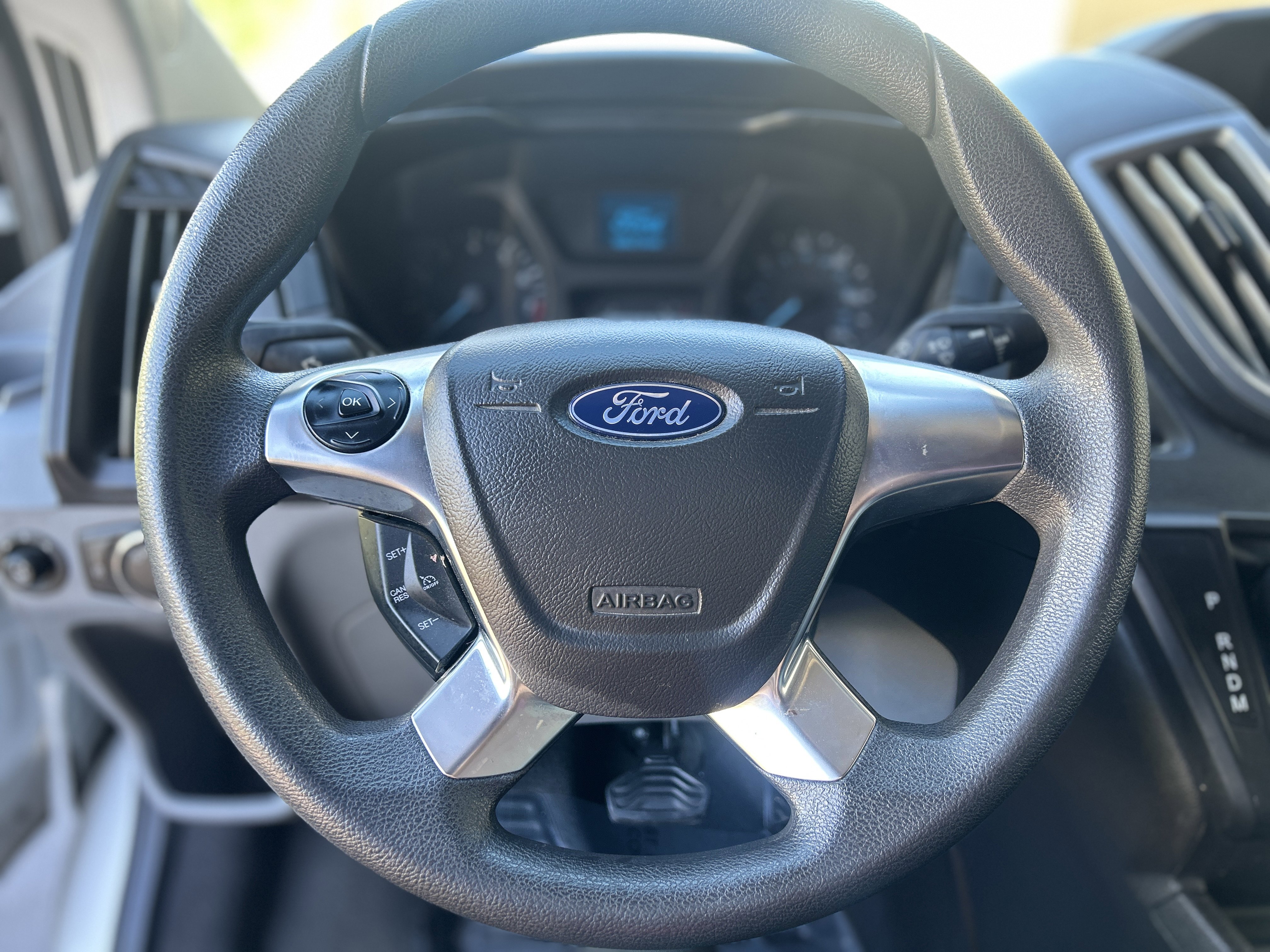 Used 2019 Ford Transit 150 XLT image 21