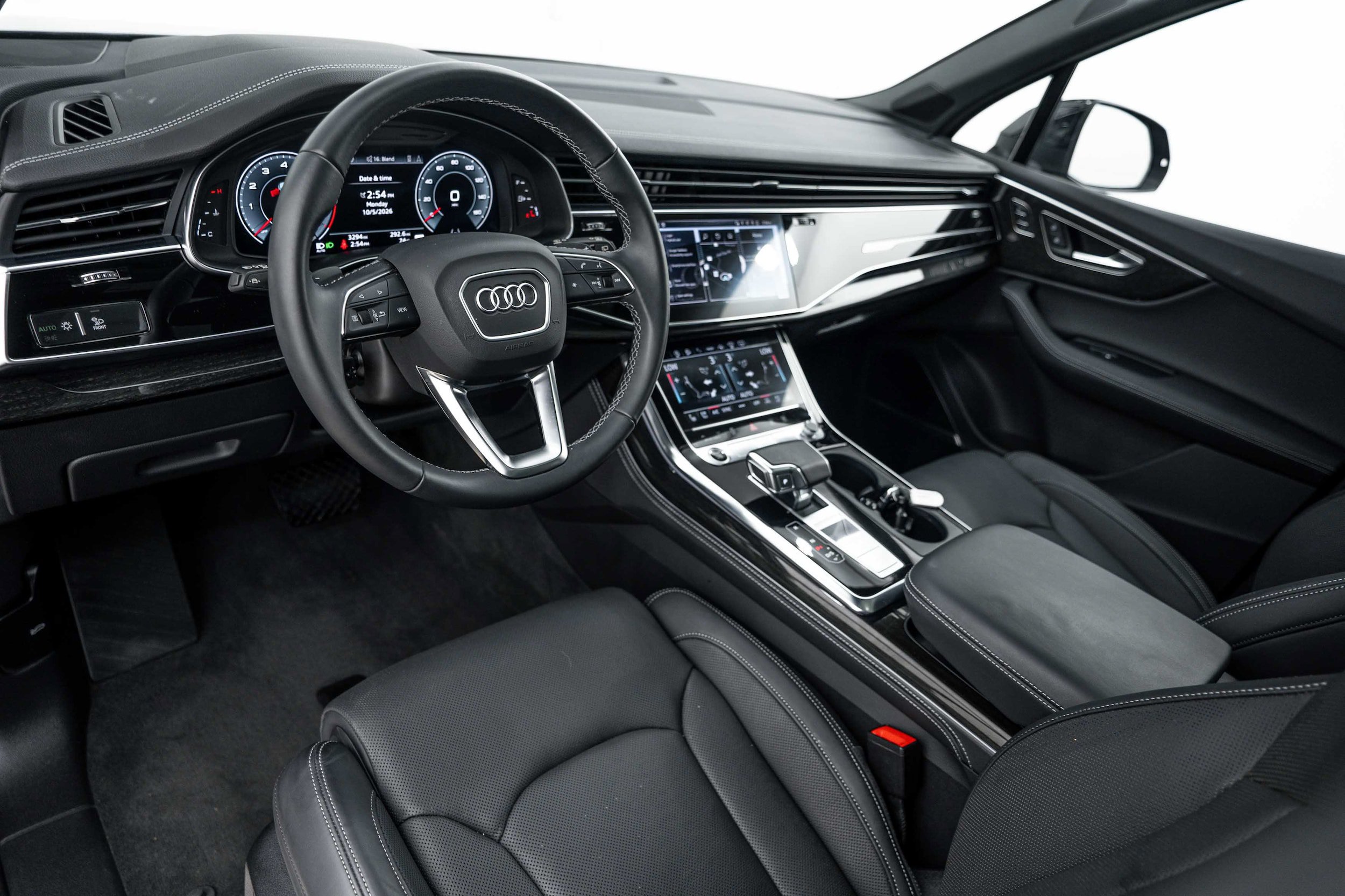 Certified 2025 Audi Q7 3.0T Prestige w/ Prestige Package AWD/4WD image 9
