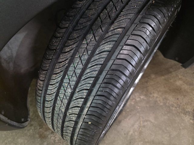 Used 2022 Cadillac XT4 Premium Luxury w/ Technology Package image 33