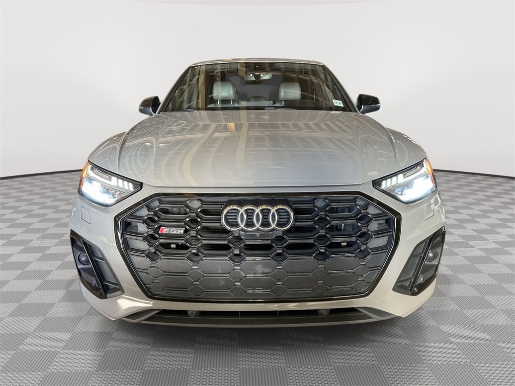 Used 2022 Audi SQ5 Prestige w/ Prestige Package image 6