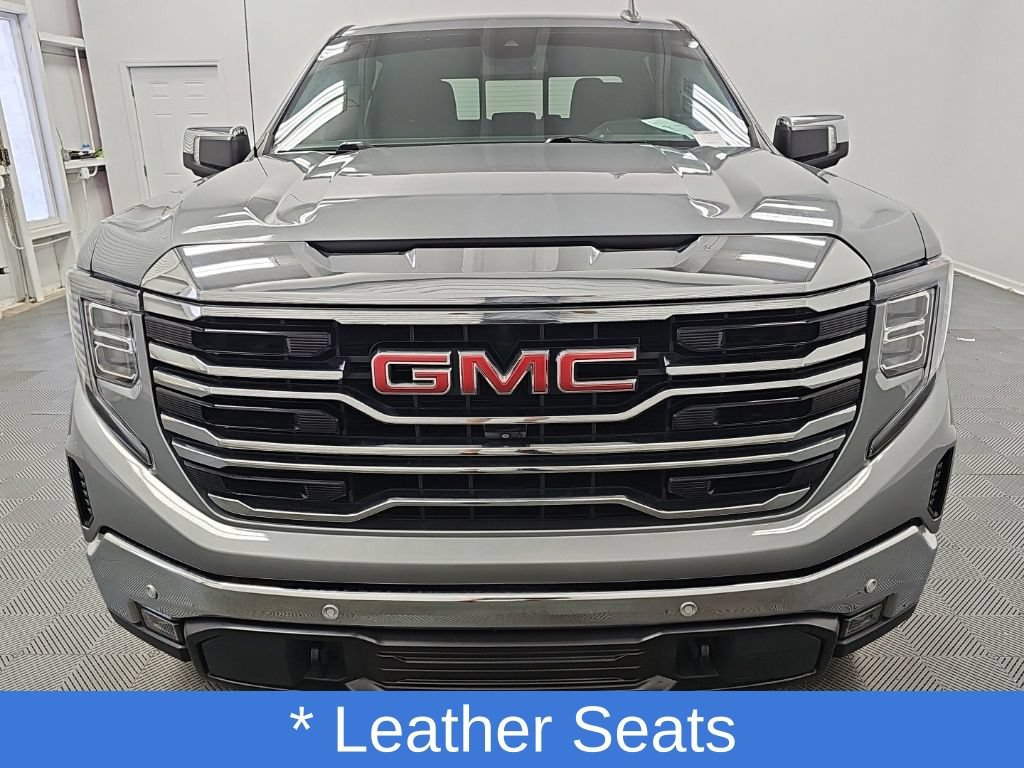 Used 2023 GMC Sierra 1500 SLT w/ SLT Premium Plus Package AWD/4WD image 5