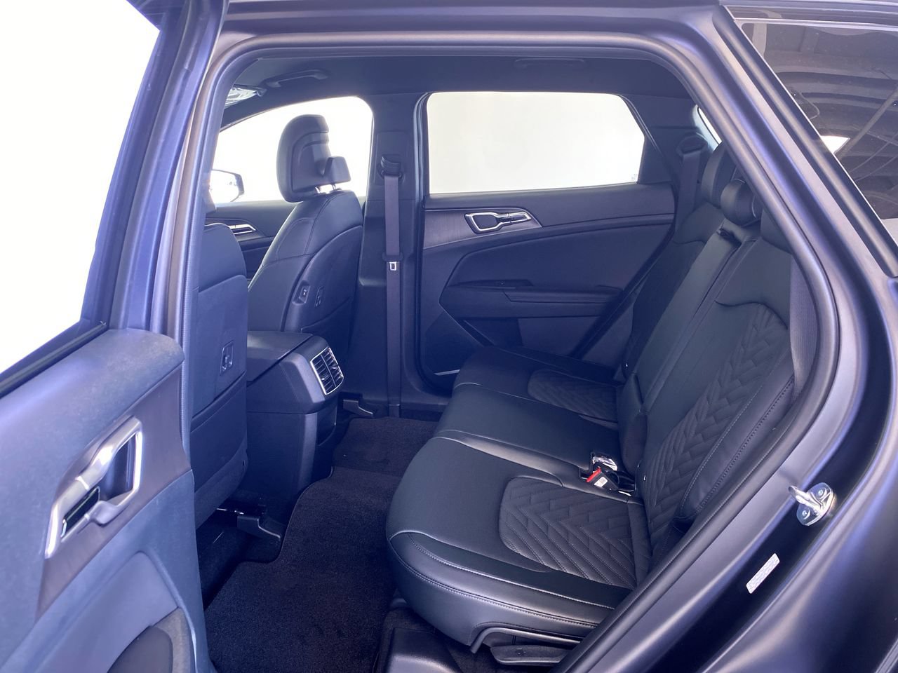 New 2026 Kia Sportage X-Line AWD/4WD image 32