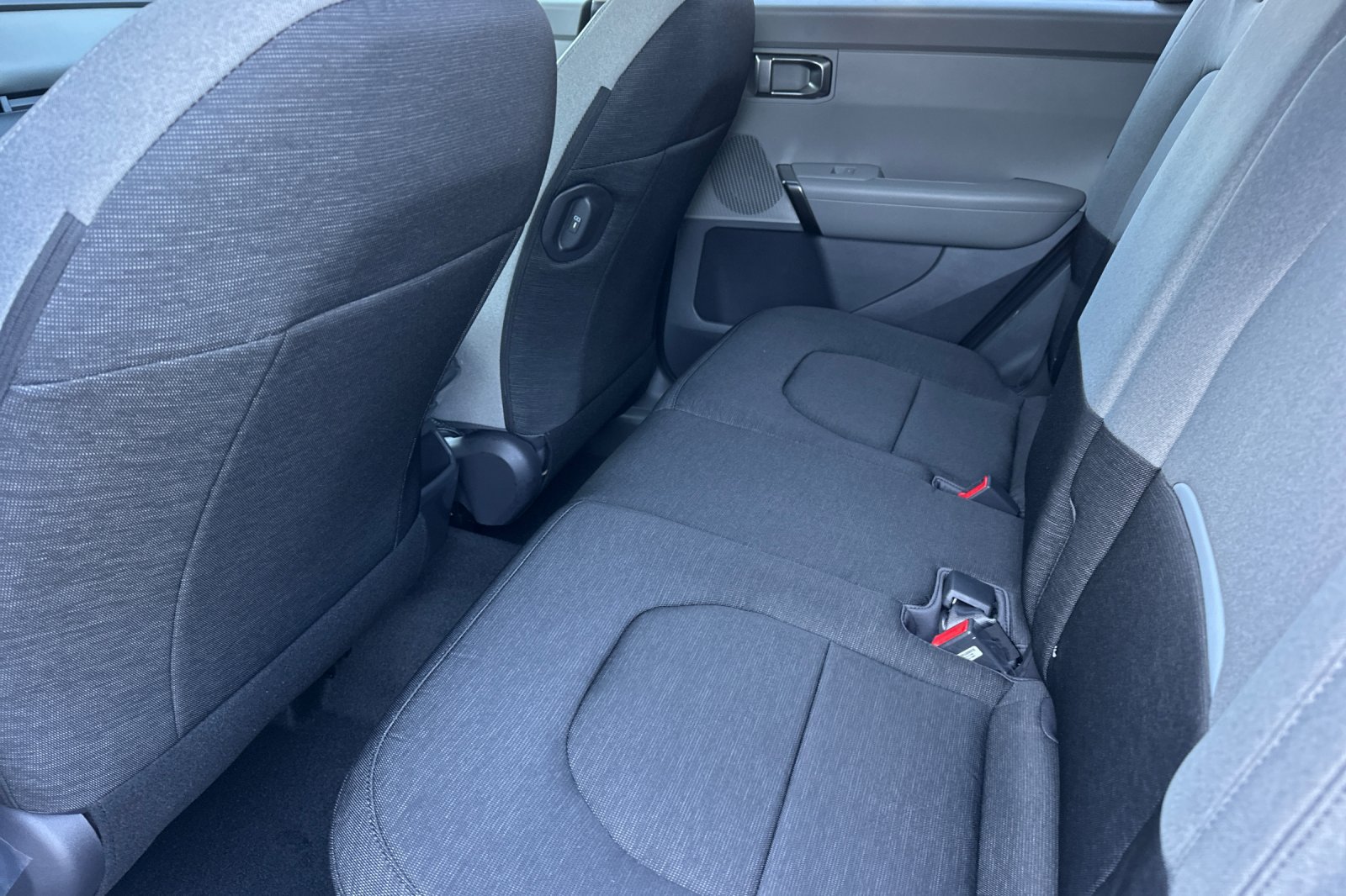 New 2027 Kia Seltos LX FWD image 11