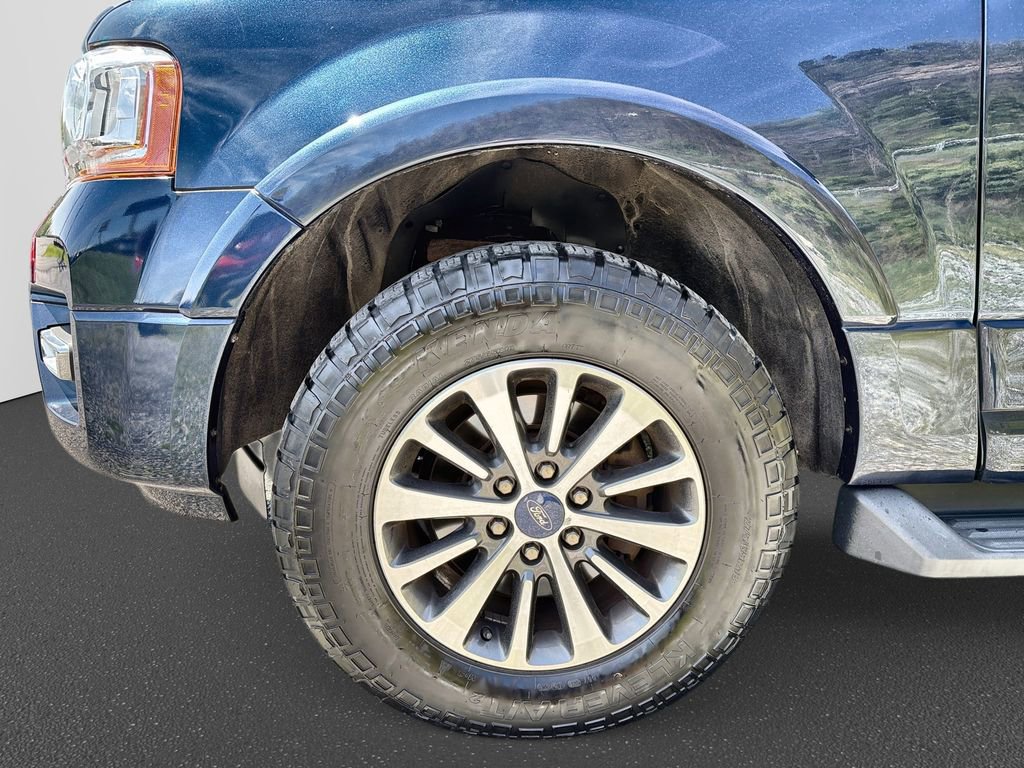 Used 2016 Ford Expedition EL XLT AWD/4WD image 14