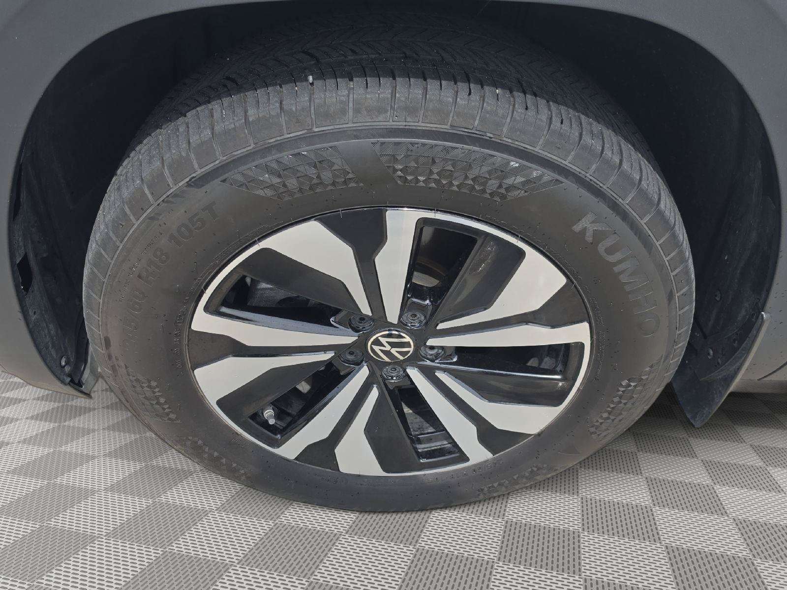 Certified 2024 Volkswagen Atlas SE AWD/4WD image 23