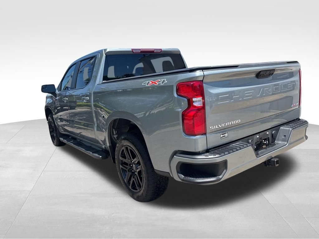 Used 2025 Chevrolet Silverado 1500 RST AWD/4WD image 4