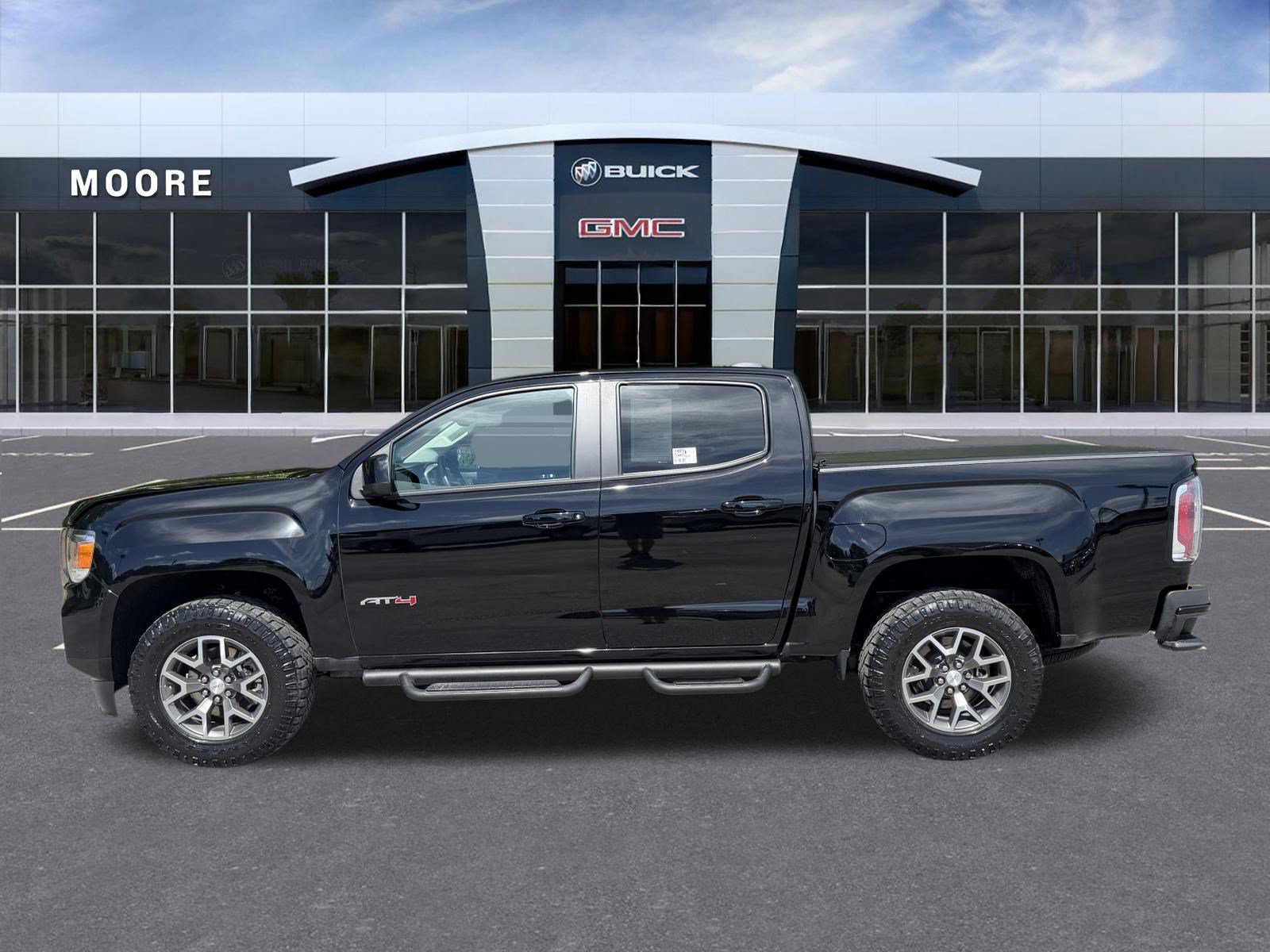 Used 2022 GMC Canyon AT4 w/ Trailering Package AWD/4WD image 6