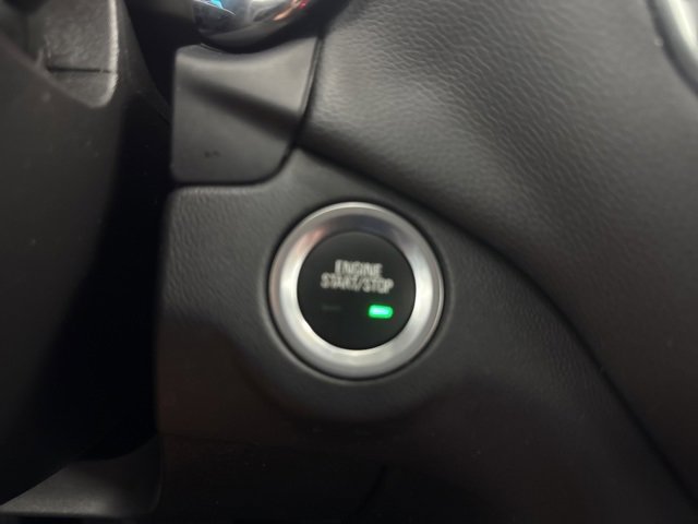 Used 2023 Chevrolet Equinox LT w/ Driver Convenience Package image 14