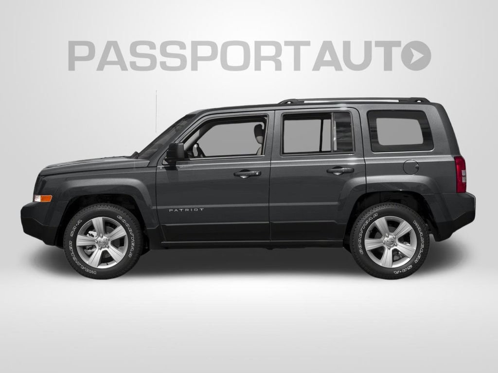 Used 2017 Jeep Patriot High Altitude FWD image 4