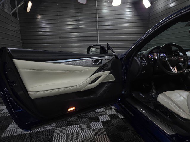 Used 2018 INFINITI Q60 Red Sport 400 w/ Pro Active Package image 30