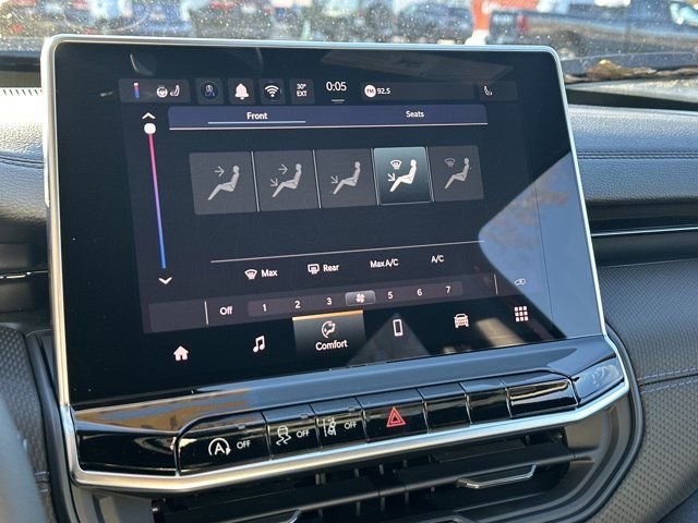 New 2026 Jeep Compass Latitude image 30