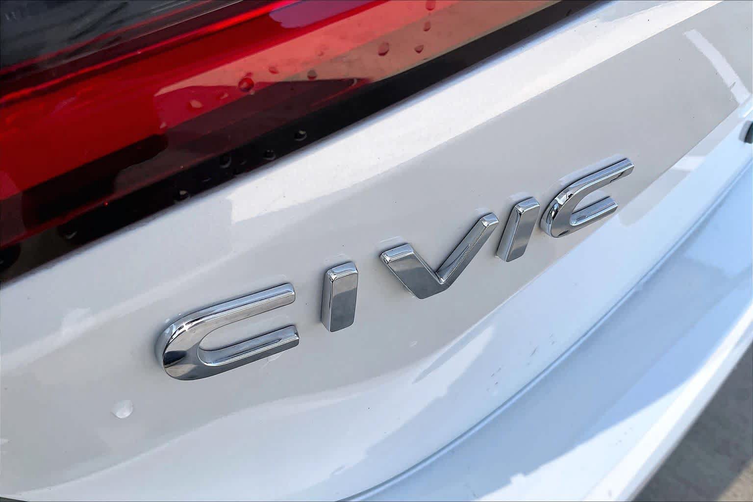 Used 2025 Honda Civic Sport Touring image 31