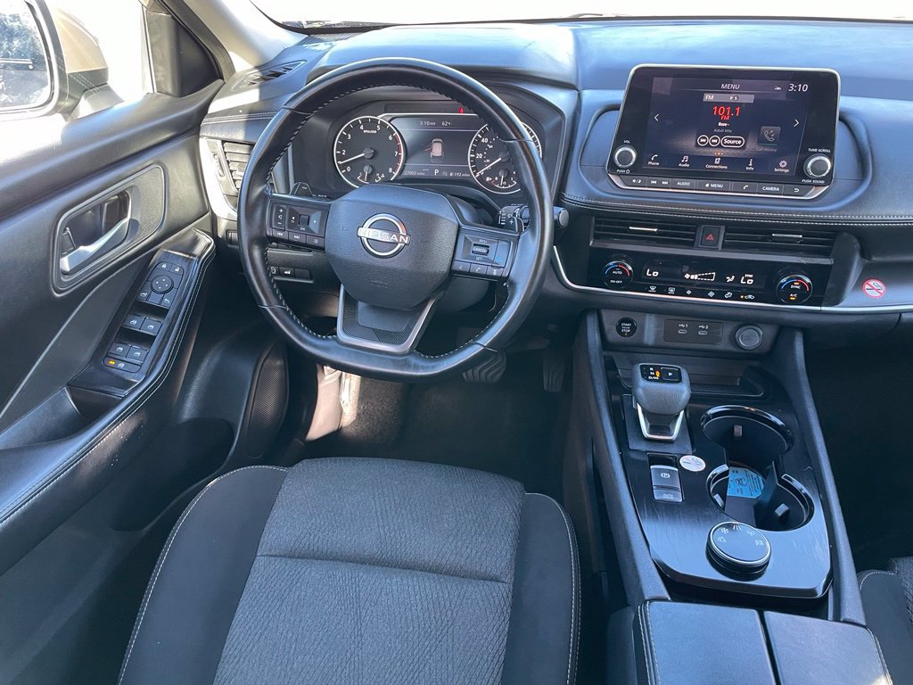 Certified 2025 Nissan Rogue SV AWD/4WD image 11