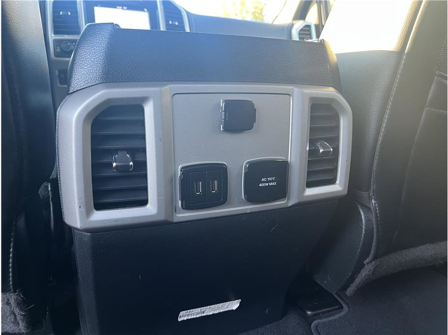 Used 2019 Ford F250 Lariat w/ Lariat Value Package image 16