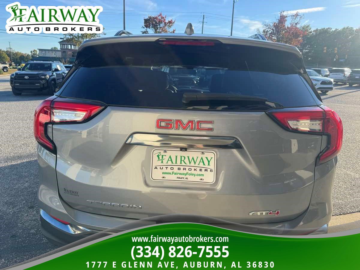 Used 2023 GMC Terrain AT4 AWD/4WD image 7