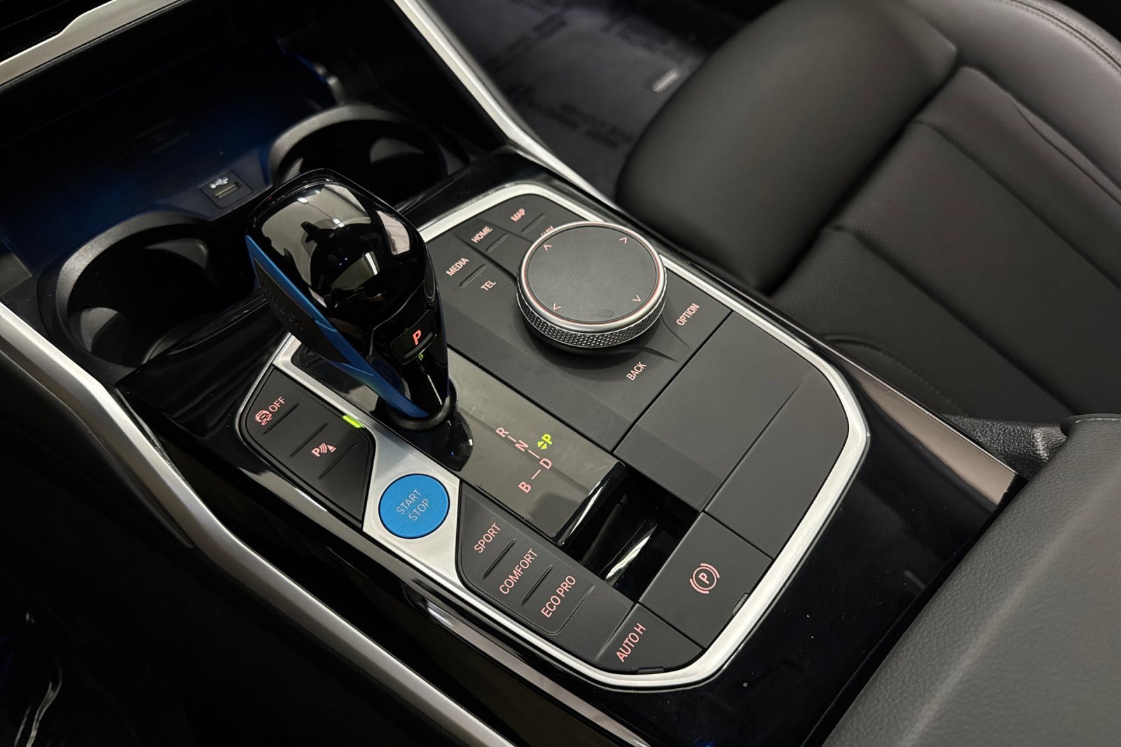 Certified 2023 BMW i4 eDrive40 w/ Premium Package image 18