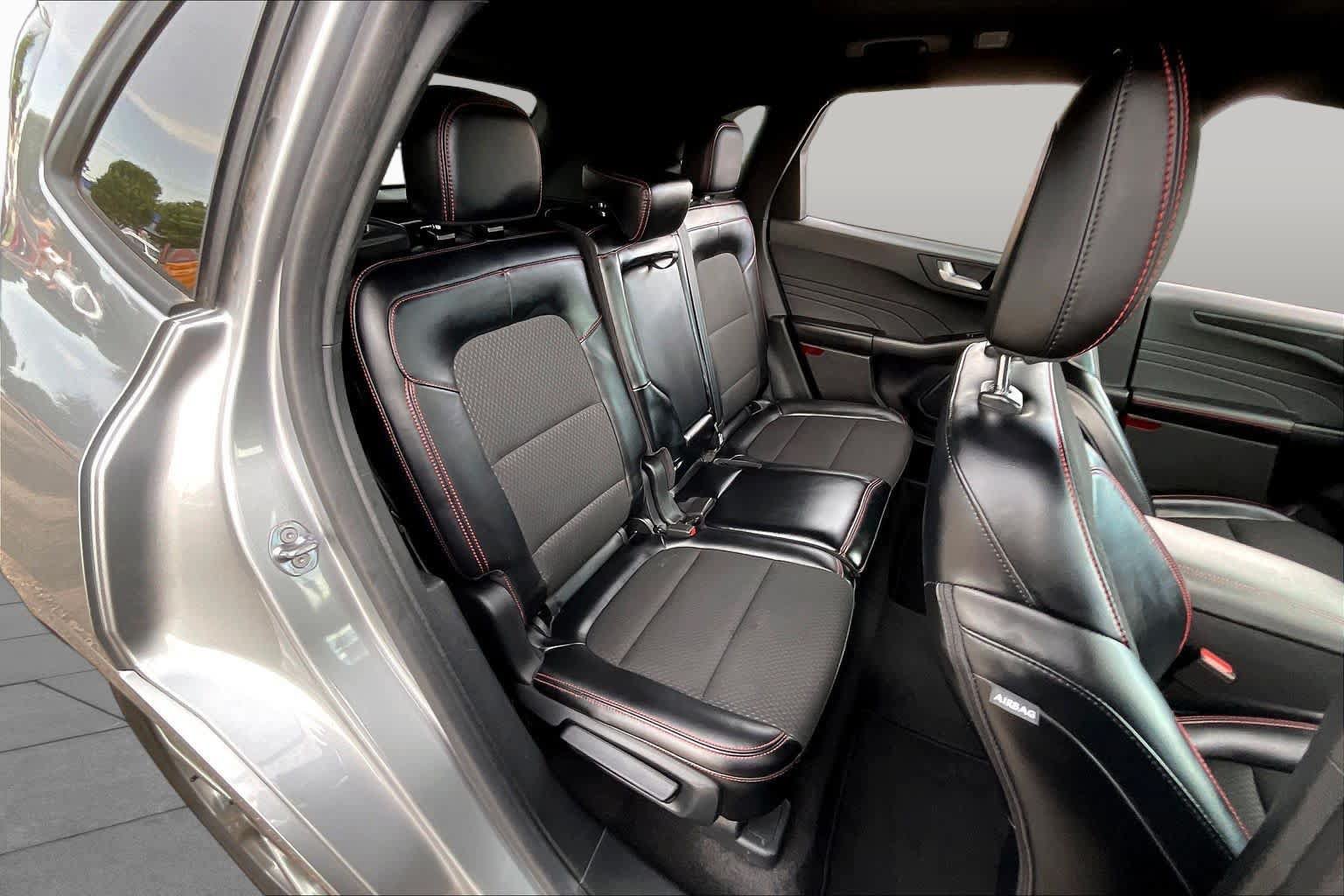 Used 2024 Ford Escape ST-Line FWD image 19