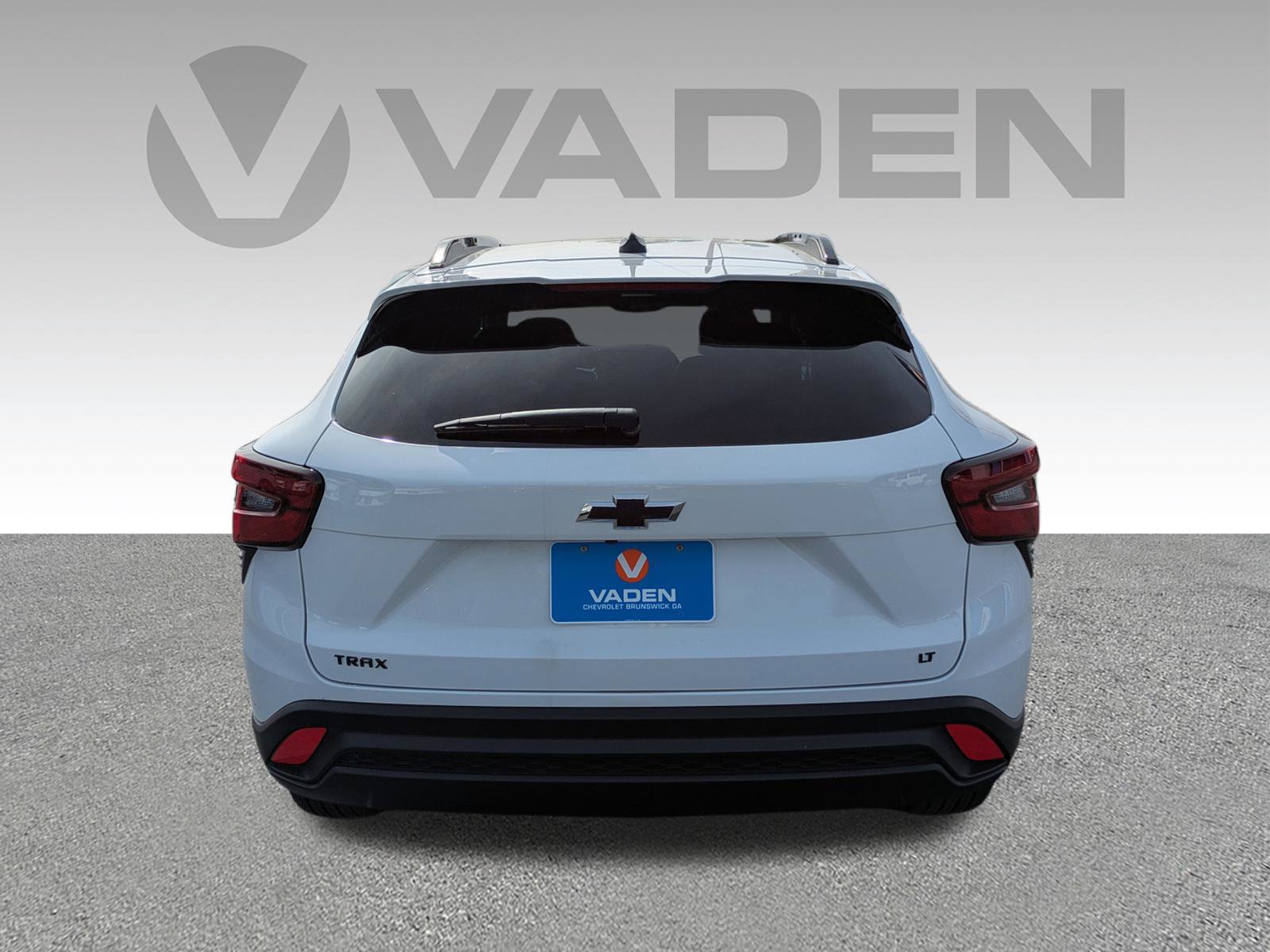 New 2026 Chevrolet Trax LT w/ Midnight Edition image 25