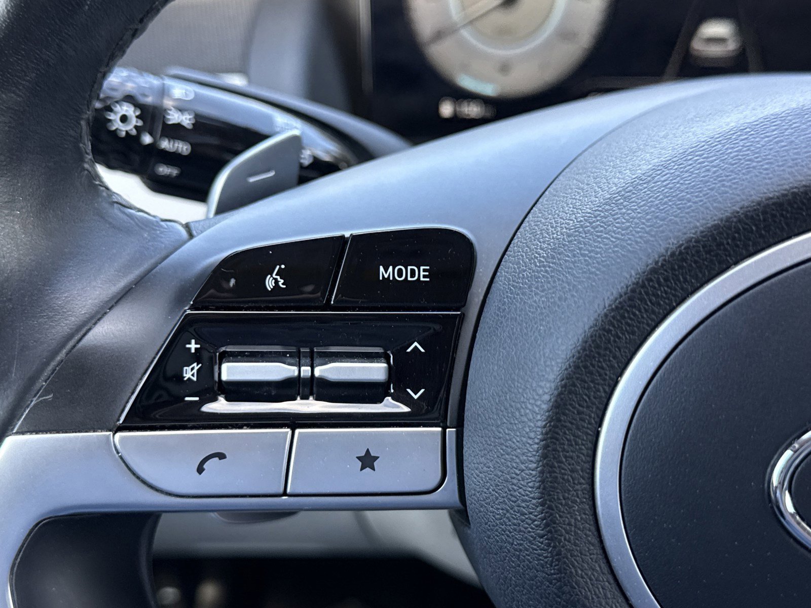 Used 2022 Hyundai Tucson Limited image 24