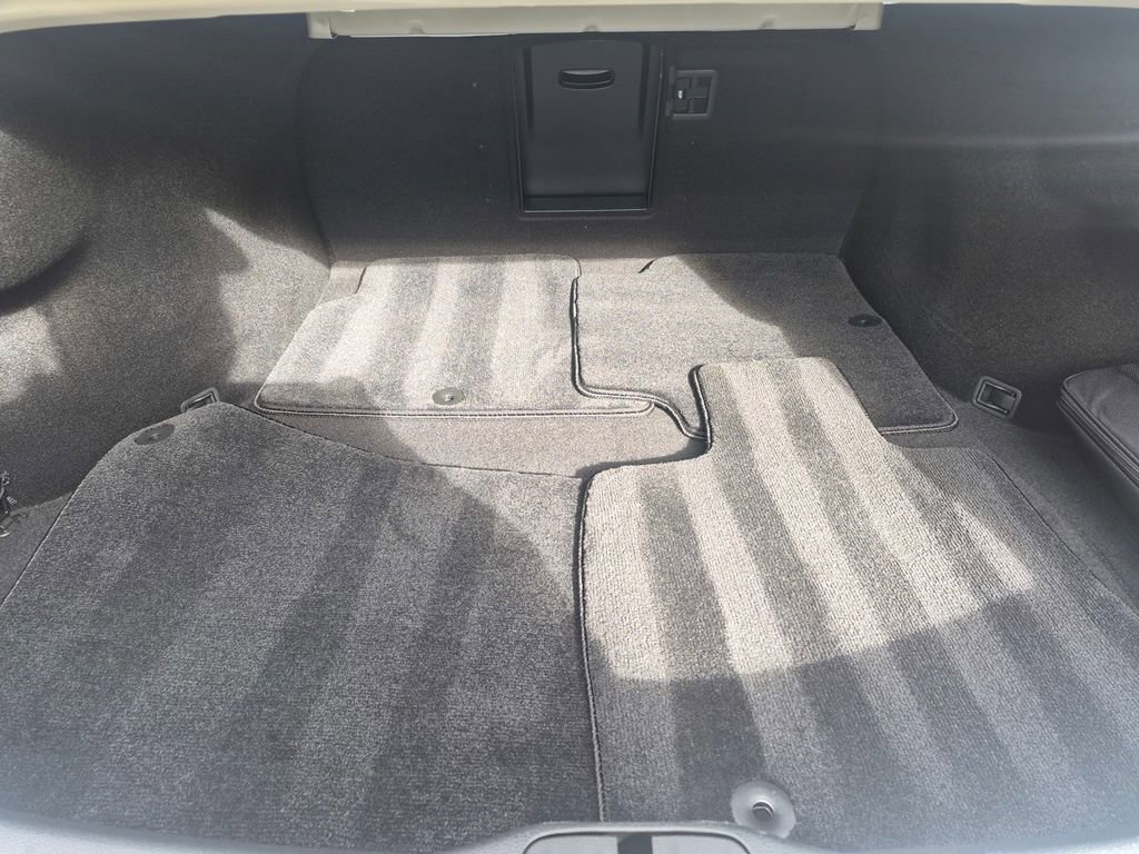 Used 2026 Genesis G80 2.5T Advanced image 9