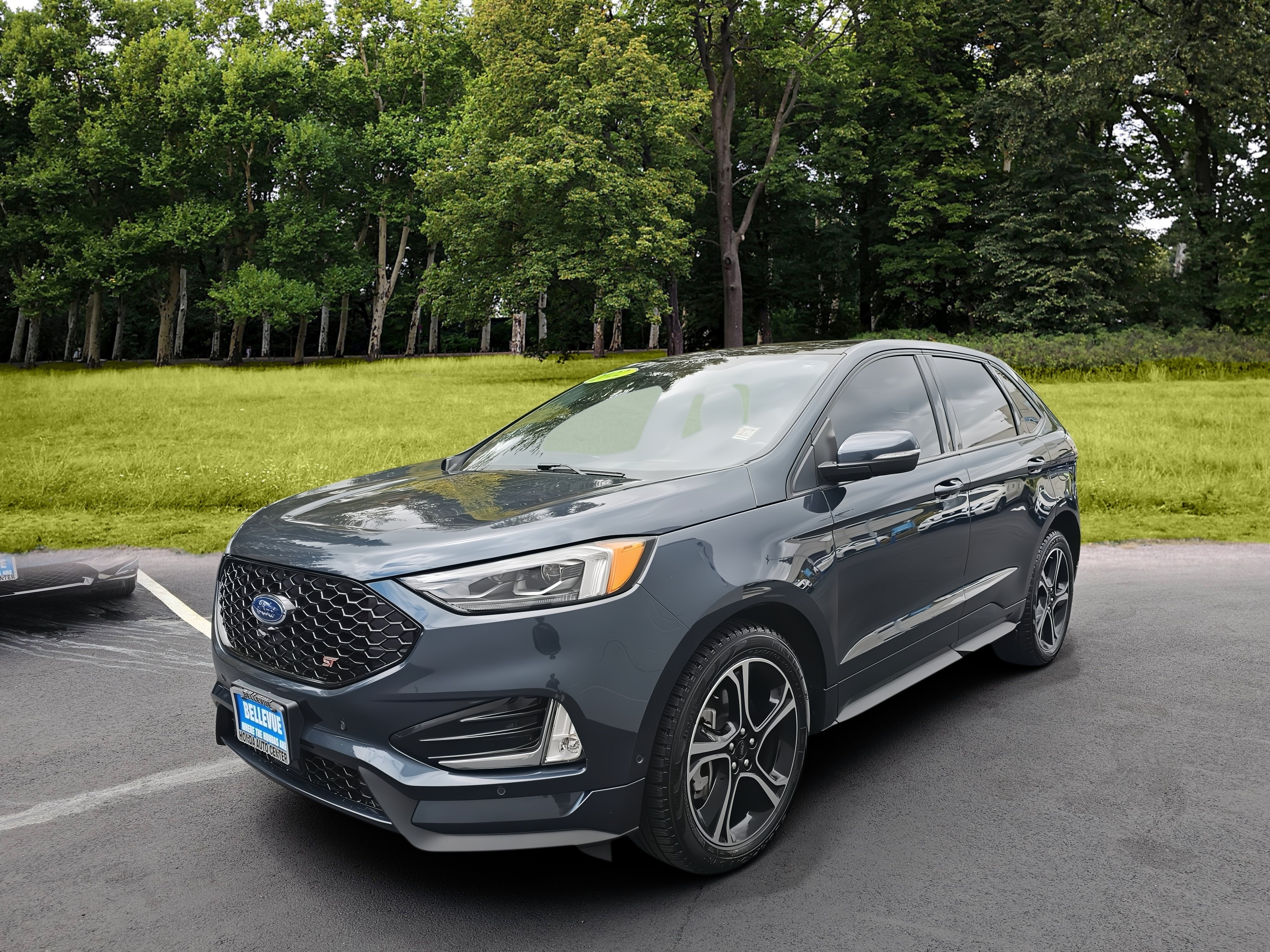 Used 2022 Ford Edge ST w/ Equipment Group 401A AWD/4WD image 3