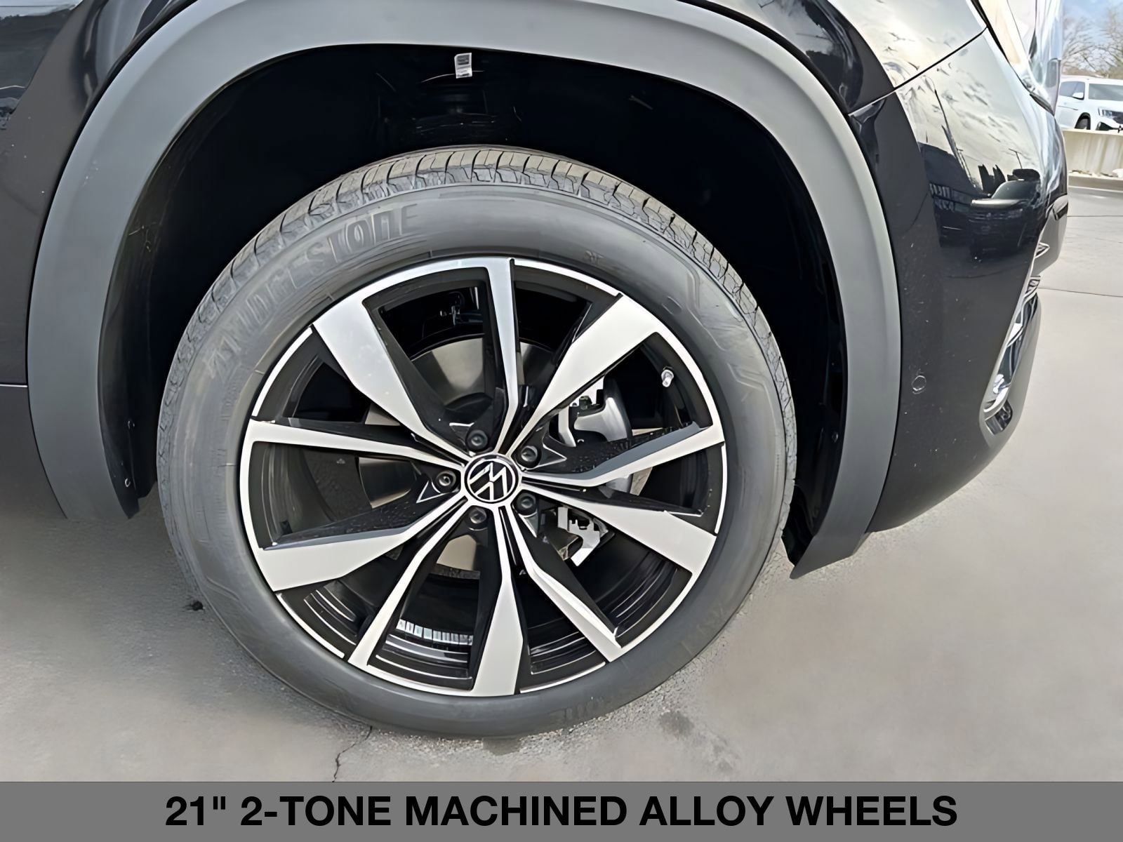 New 2026 Volkswagen Atlas SEL Premium R-Line AWD/4WD image 6