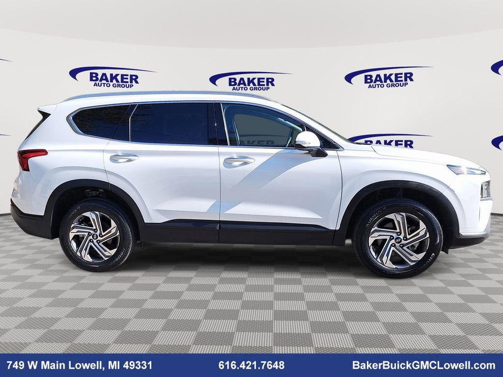 Used 2023 Hyundai Santa Fe SEL image 4