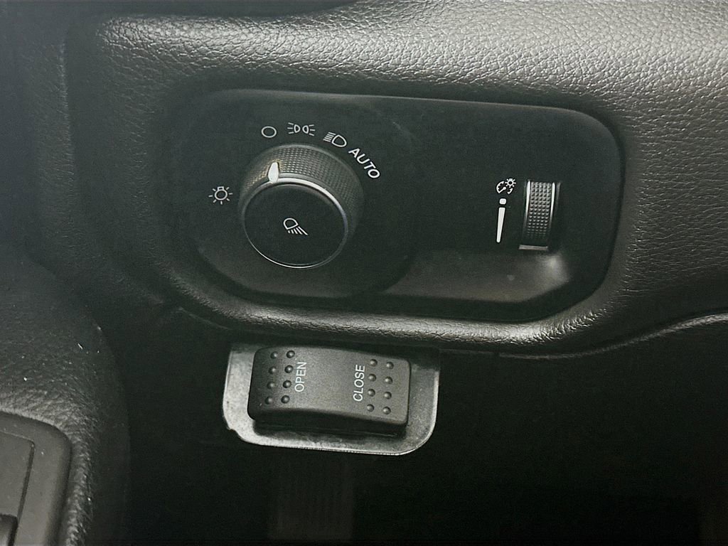 Used 2021 RAM 5500 Tradesman image 16