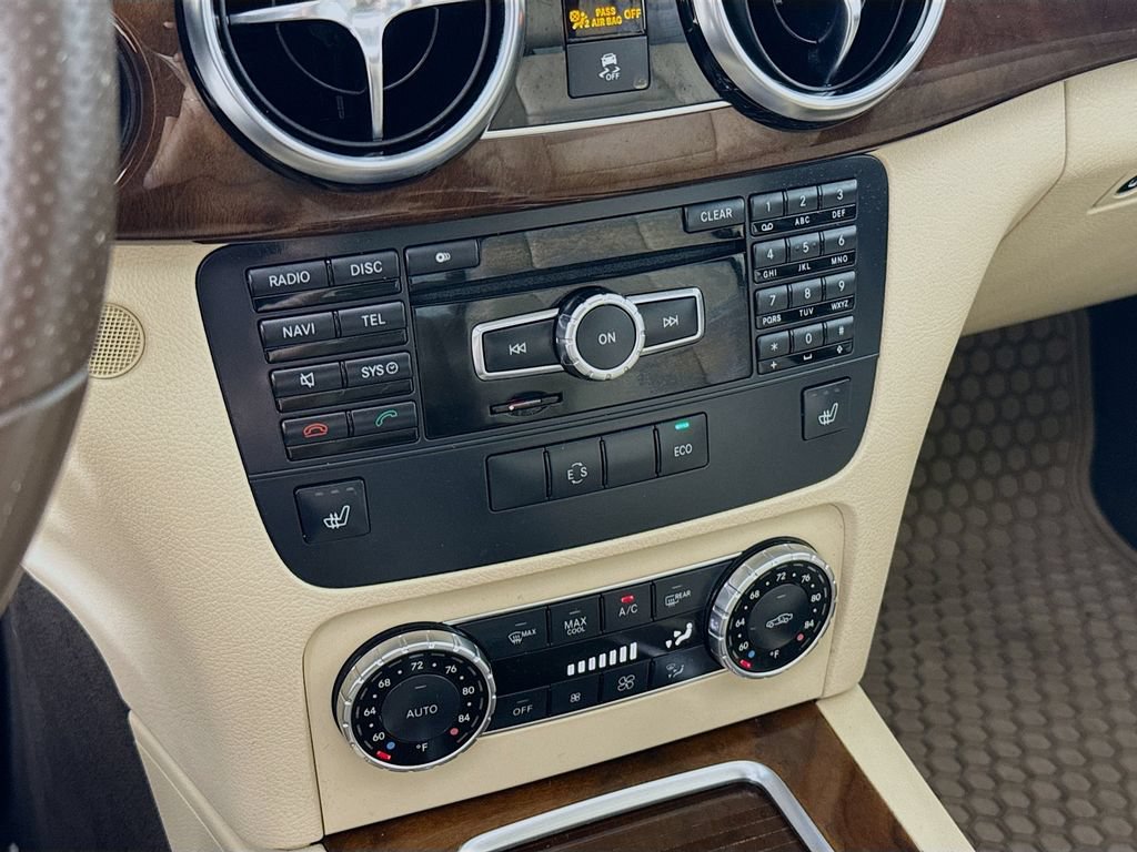 Used 2014 Mercedes-Benz GLK 350 4MATIC image 18
