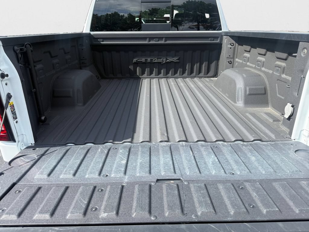 Used 2024 GMC Sierra 1500 AT4X AWD/4WD image 29