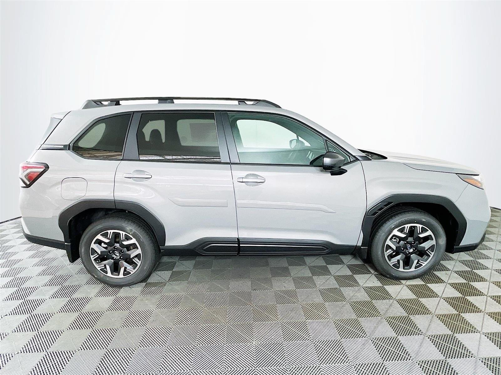 New 2026 Subaru Forester Premium AWD/4WD image 9