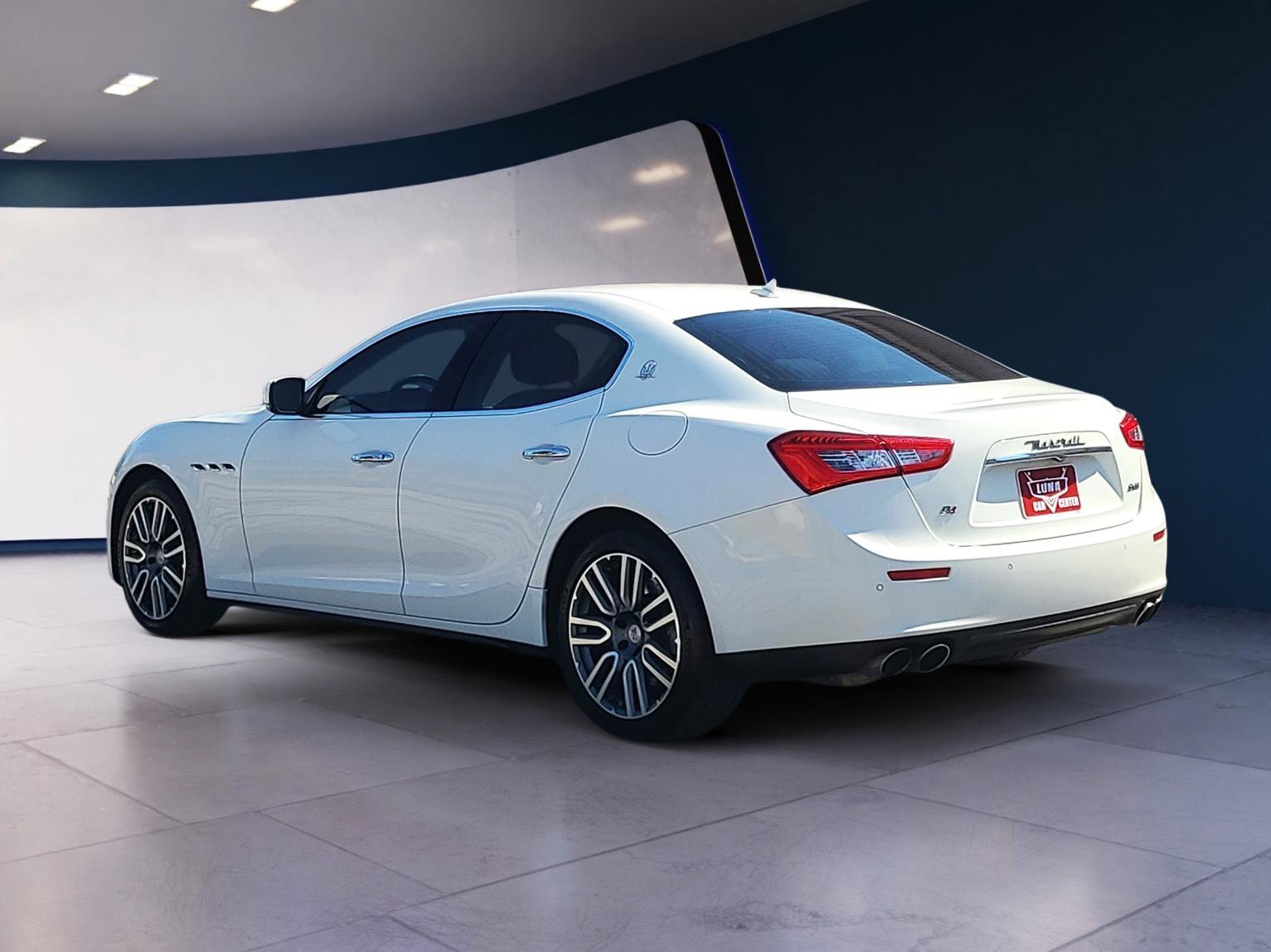 Used 2015 Maserati Ghibli S Q4 AWD/4WD image 3