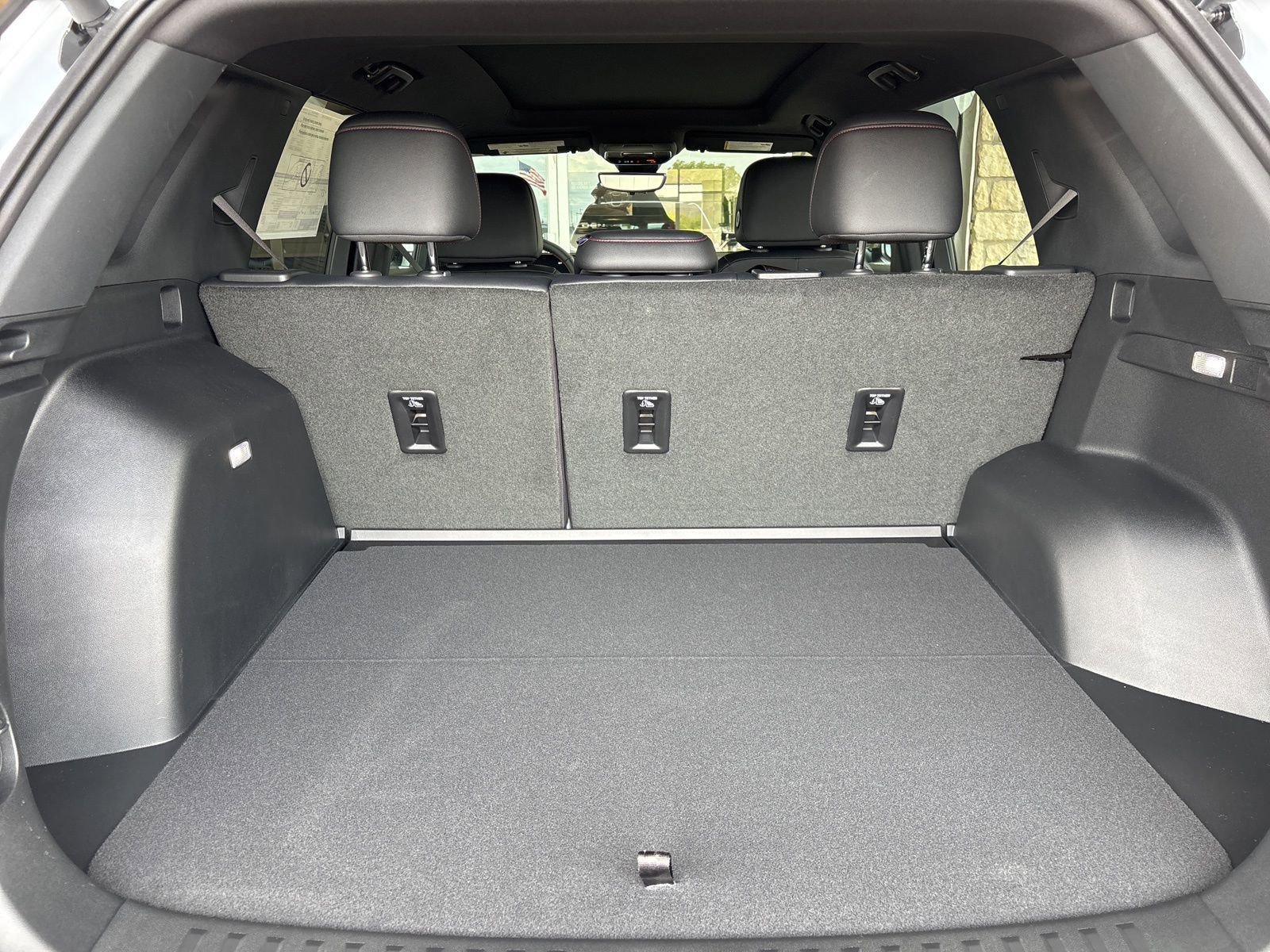 New 2026 Chevrolet Equinox RS w/ Safety and Technology Package FWD image 17